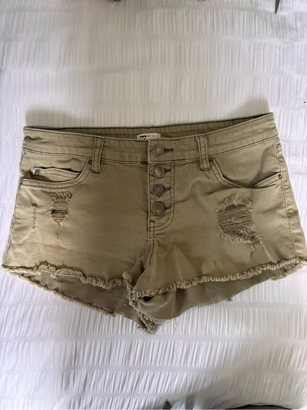 Green billabong mini jean shorts size 27